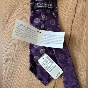 Jos A Bank signature collection silk tie